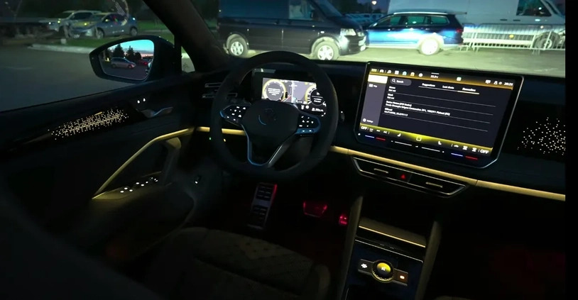 Volkswagen Tiguan cena 179900 przebieg: 3000, rok produkcji 2024 z Skarżysko-Kamienna małe 596